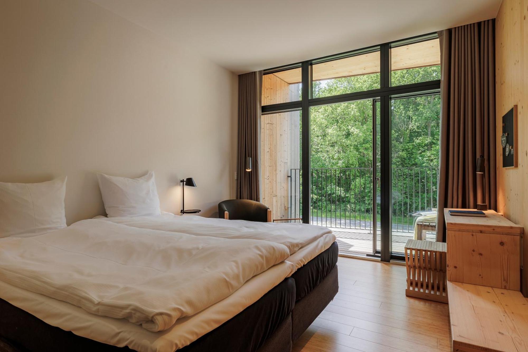 Hotel Gsh Рённе Экстерьер фото