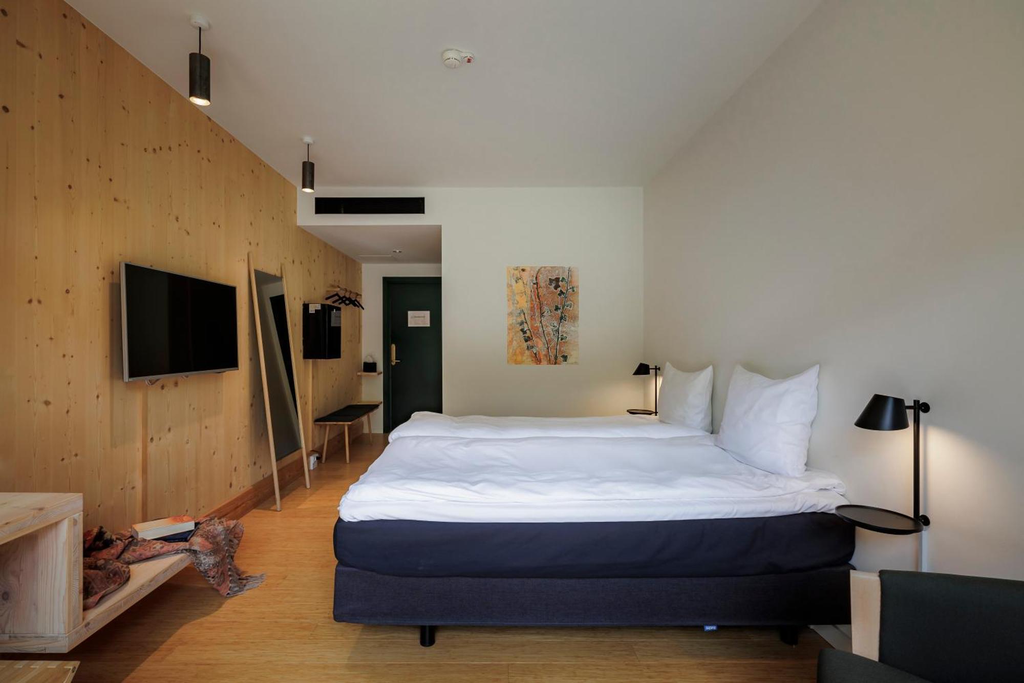 Hotel Gsh Рённе Экстерьер фото