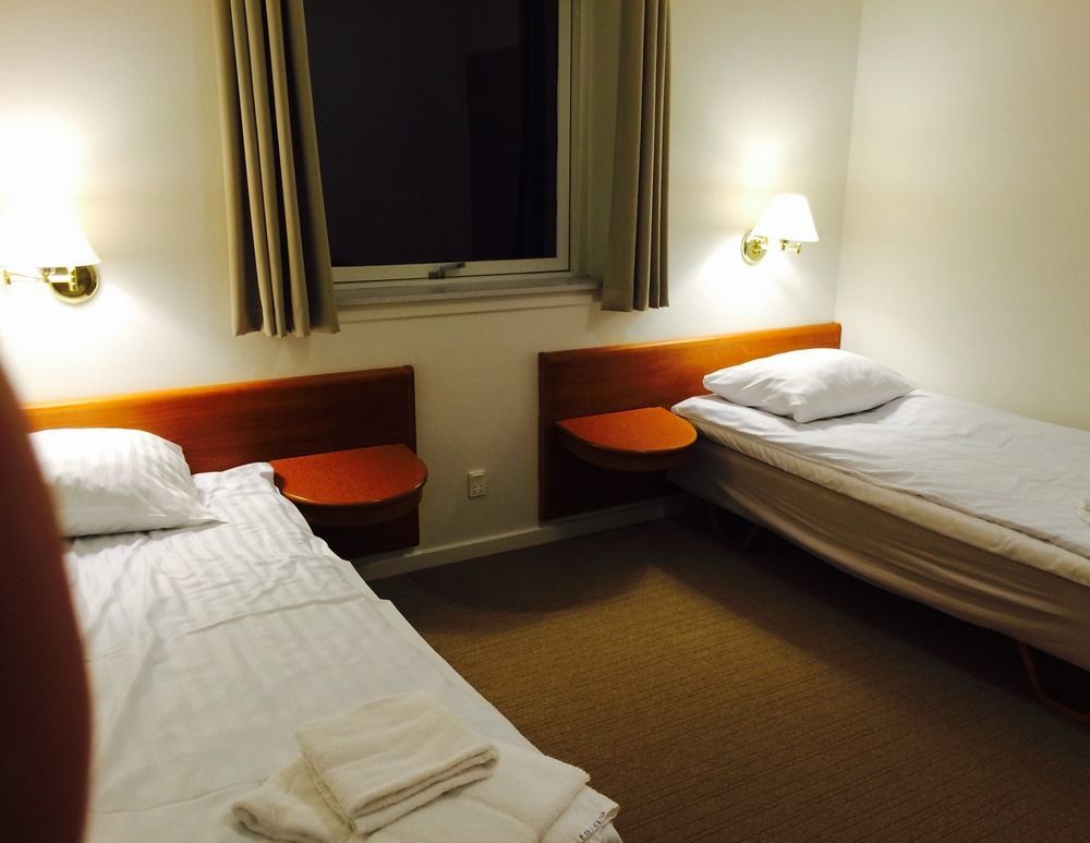 Hotel Gsh Рённе Экстерьер фото