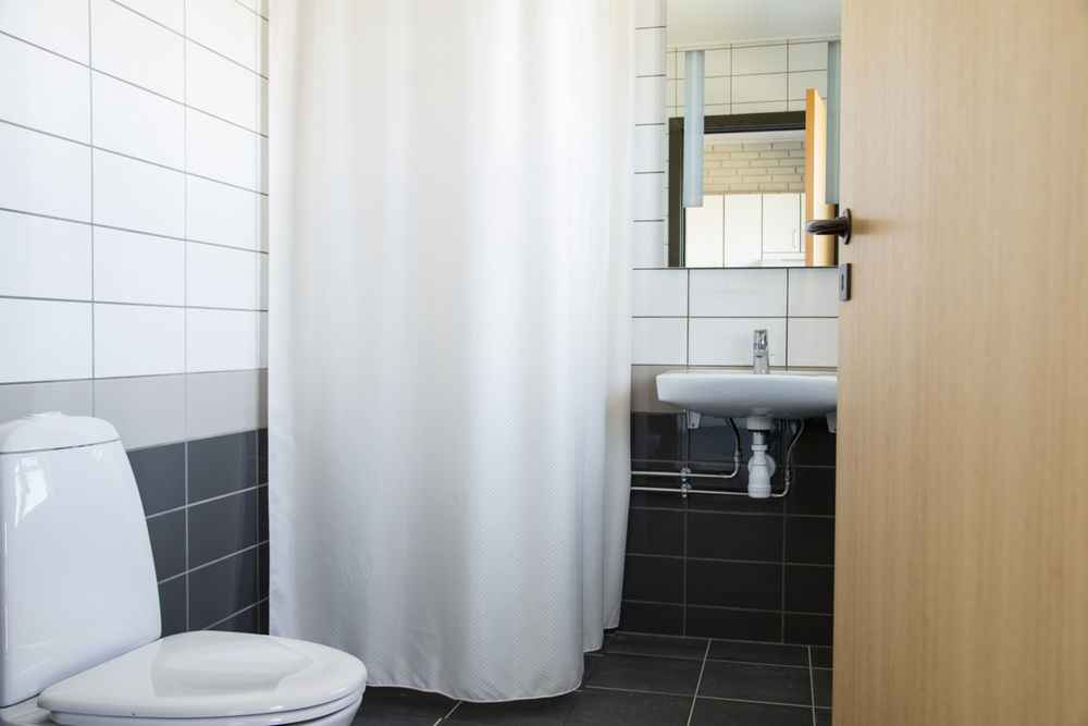 Hotel Gsh Рённе Экстерьер фото